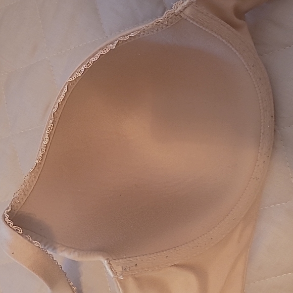 34DDD bras - Picture 11 of 11